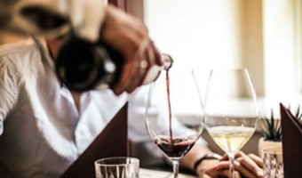 红酒知识-使你佳酒业-葡萄酒成分有哪些？